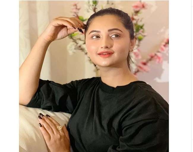 Reshmi Reshmi