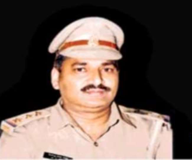 meerut police bribe case inspectors property is also being searched in dehradun moradabad old complaints also reached