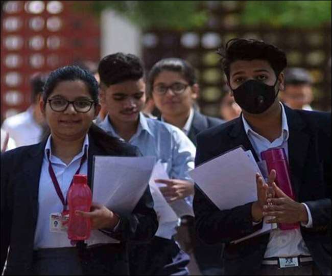 CBSE ने Term 1 बोर्ड परीक्षा के लिए कक्षा 10वीं और 12वीं के सैंपल पेपर्स जारी कर दिए हैं