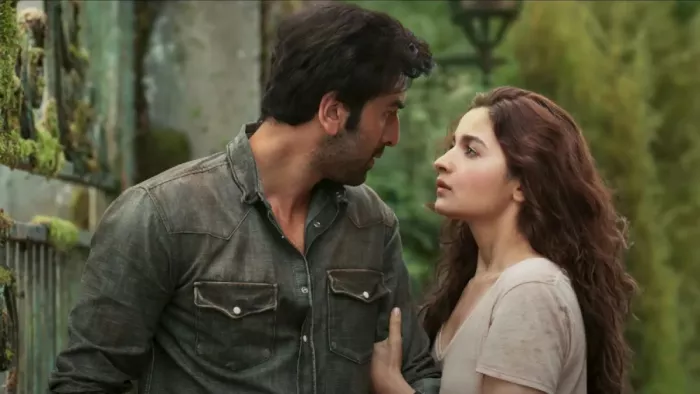 alia bhatt And Ranbir Kapoor starrer Brahmastra Advance Booking
