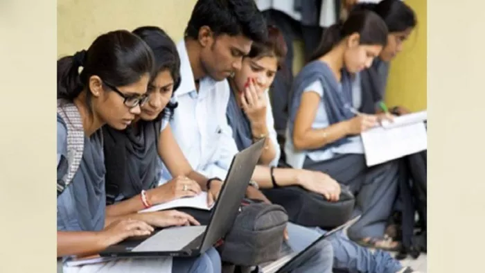 देश भर से आए 800 एप्लीकेशन, बढ़ सकती है आवेदन की लास्ट डेट।
