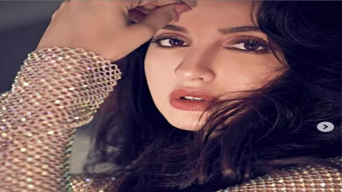 Nora Fatehi: डांसर नोरा फतेही से दिल्ली पुलिस पूछताछ करेगी। कुछ सवालों के जवाब और देने होंगे।