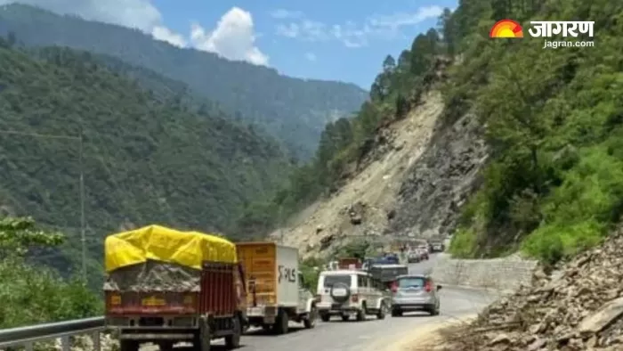 Uttarakhand: चमोली में 22 सड़कें अभी भी बंद, 45 से अधिक गांवों का संपर्क कटा;