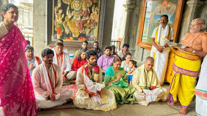Visited Yadadri temple Vijay Deverakonda Photo Credit Instagram