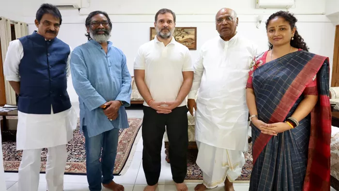 हेमंत सोरेन और राहुल गांधी की मुलाकात (जागरण)