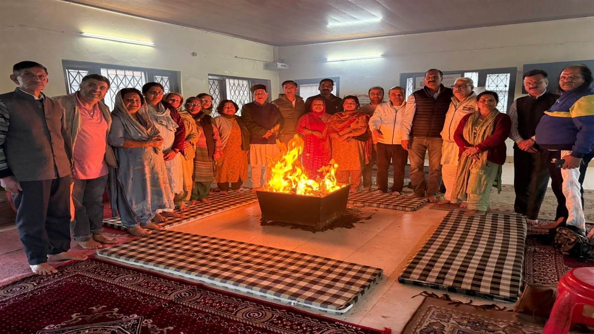 https://www.jagranimages.com/images/newimg/03092025/03_09_2025-03shl_1_03092025_202.jpg