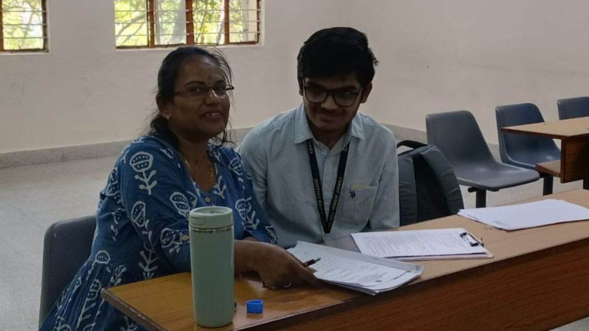 https://www.jagranimages.com/images/newimg/03092025/03_09_2025-divyangjan_exam_scribe_24034901.jpg