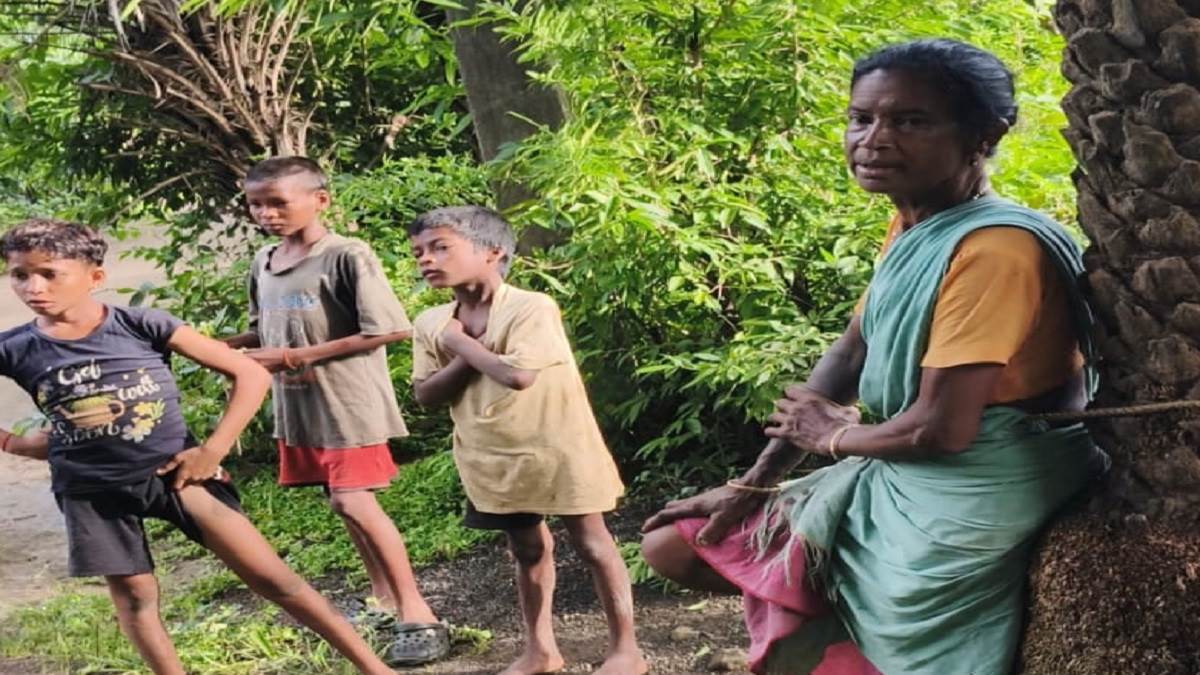 https://www.jagranimages.com/images/newimg/03092025/03_09_2025-dumka_angry_woman_24034203_172331784.jpg
