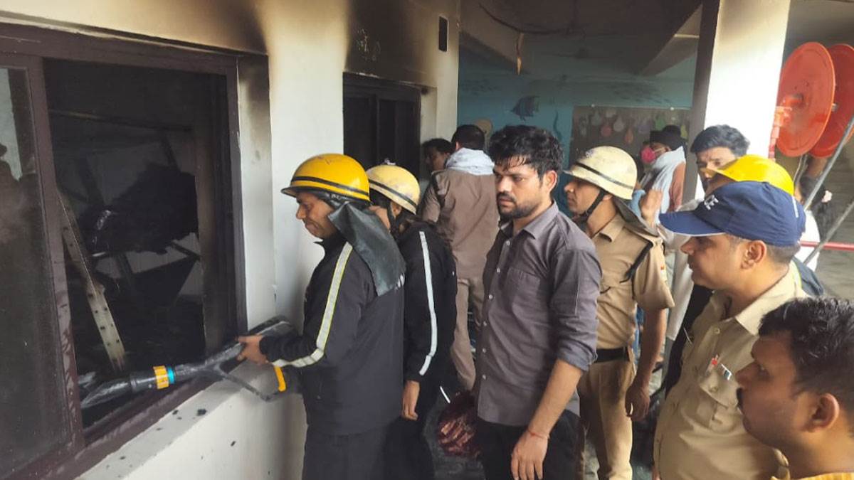 https://www.jagranimages.com/images/newimg/03092025/03_09_2025-fire_24034293.jpg