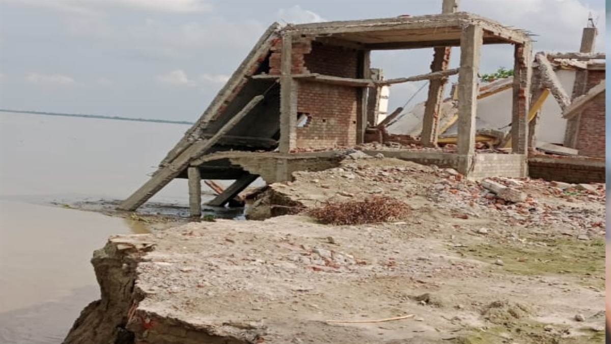 https://www.jagranimages.com/images/newimg/03092025/03_09_2025-flood_24034176.jpg