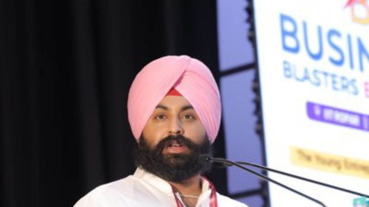 https://www.jagranimages.com/images/newimg/03092025/03_09_2025-harjot_bains__24034193_15564145.jpg