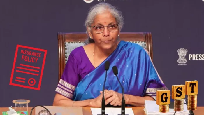 व्यक्तिगत स्वास्थ्य और जीवन बीमा पॉलिसियों को जीएसटी से पूरी तरह छूट देने का ऐलान किया।