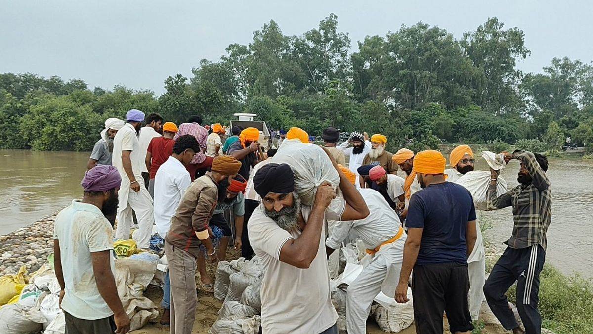 https://www.jagranimages.com/images/newimg/03092025/03_09_2025-punjab_flood_tarantaran_24033983.jpg