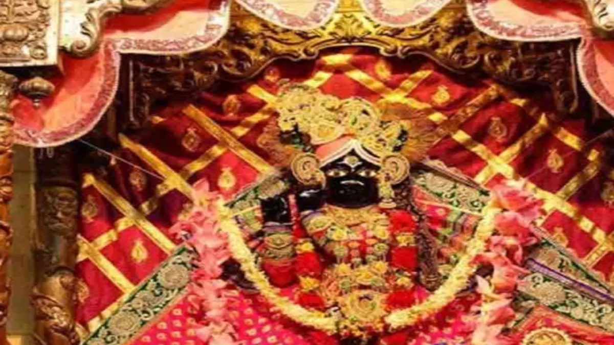 Sharad Purnima: महारास की मुद्रा में दर्शन देंगे बांकेबिहारी, अधरों पर होगी मुरली, धारण करेंगे हीरे-जवाहरात