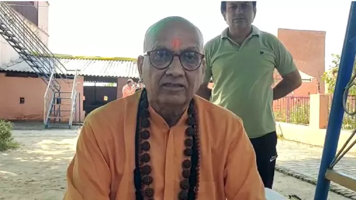 50 हजार रुपये में जूना अखाड़े के महामंडलेश्वर की हत्या की रची साजिश, हुए चौंकाने वाले खुलासे