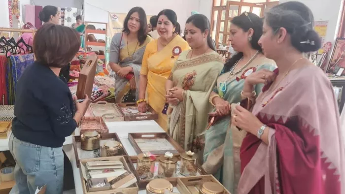 देहरादून में पिछले सालों की भांति इस बार भी संजीवनी दीपावली मेले का आयोजन किया जा रहा है।