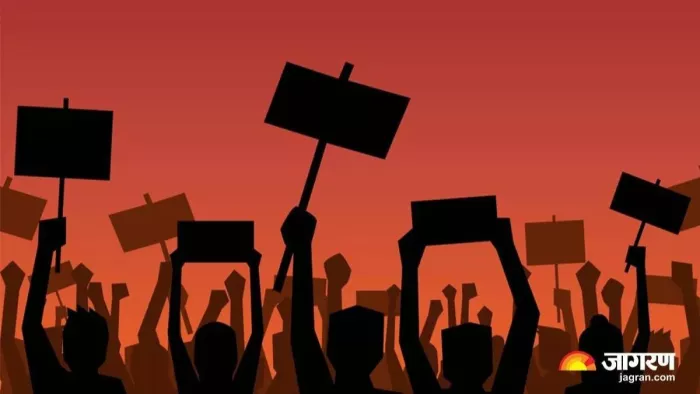 सफाईकर्मियों से साढ़े पांच घंटे चली वार्ता