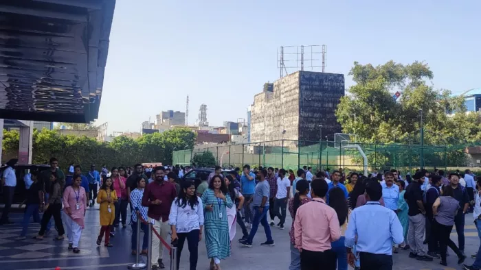 दिल्ली समेत उत्तर भारत के कई इलाकों में महसूस हुए भूकंप के तेज झटके