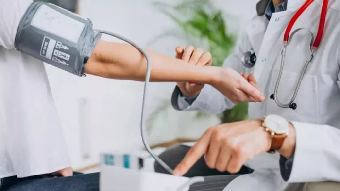 High Blood Pressure Diet: हाई बीपी को कंट्रोल करने में कारगर हैं ये ड्रिंक्स