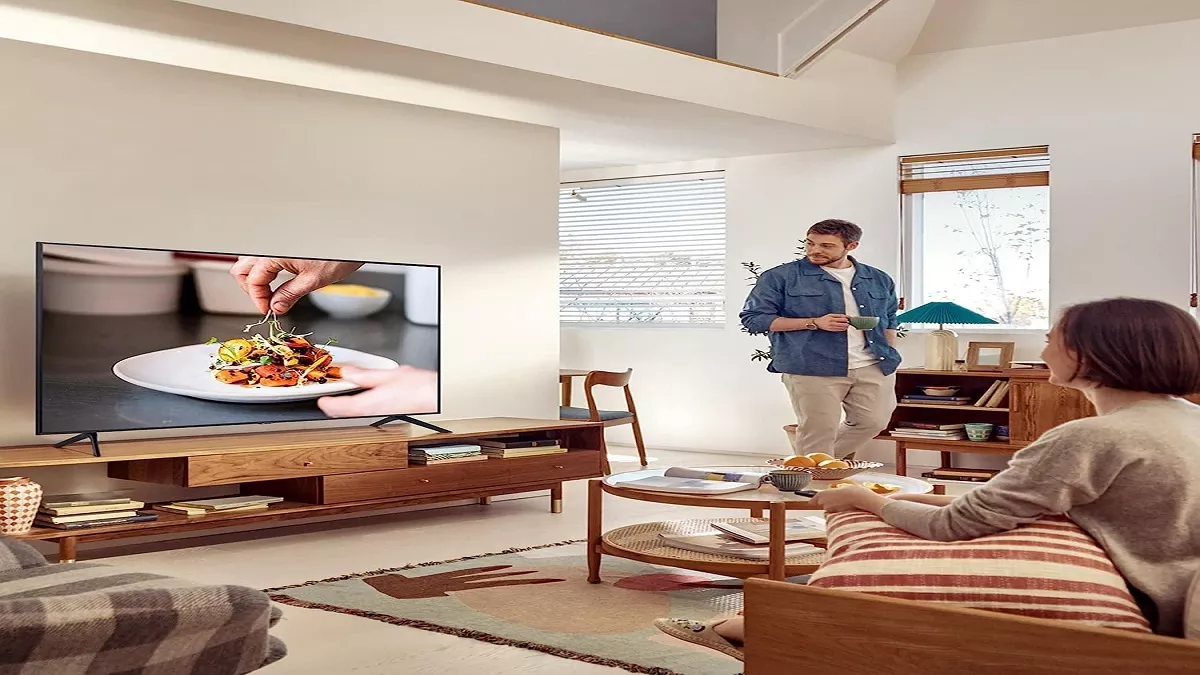 अमेज़न की Kickstarter Deals में सैमसंग 43 इंच स्मार्ट टीवी 4K 2023 मॉडल की कीमत ₹52,900 से घटकर ₹29,990 हो गई