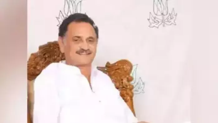 TDP नेता बी सत्यनारायण मूर्ति गिरफ्तार (Image: IANS)
