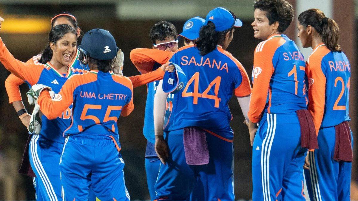 https://www.jagranimages.com/images/newimg/03102024/03_10_2024-indian_women_cricket_team_23808783_8582393.jpg