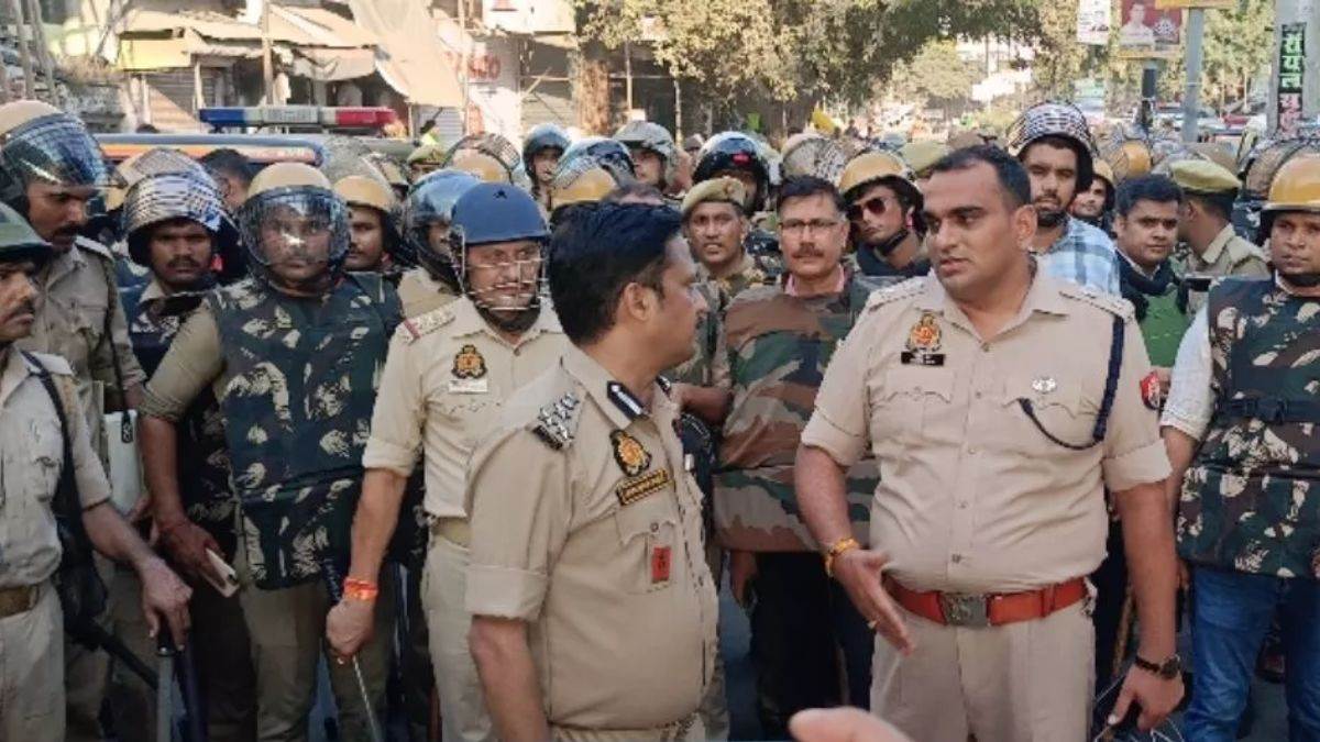 bareilly violence security forces on high alert in bareilly today before namaz of juma eight thousand police persons on duty and drone surveillance active