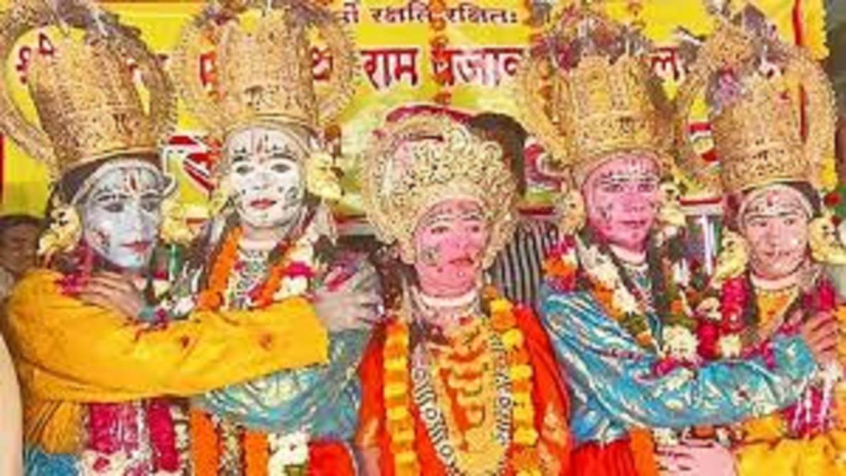 prayagraj bharat milap celebration at chowk area on october 3rd night