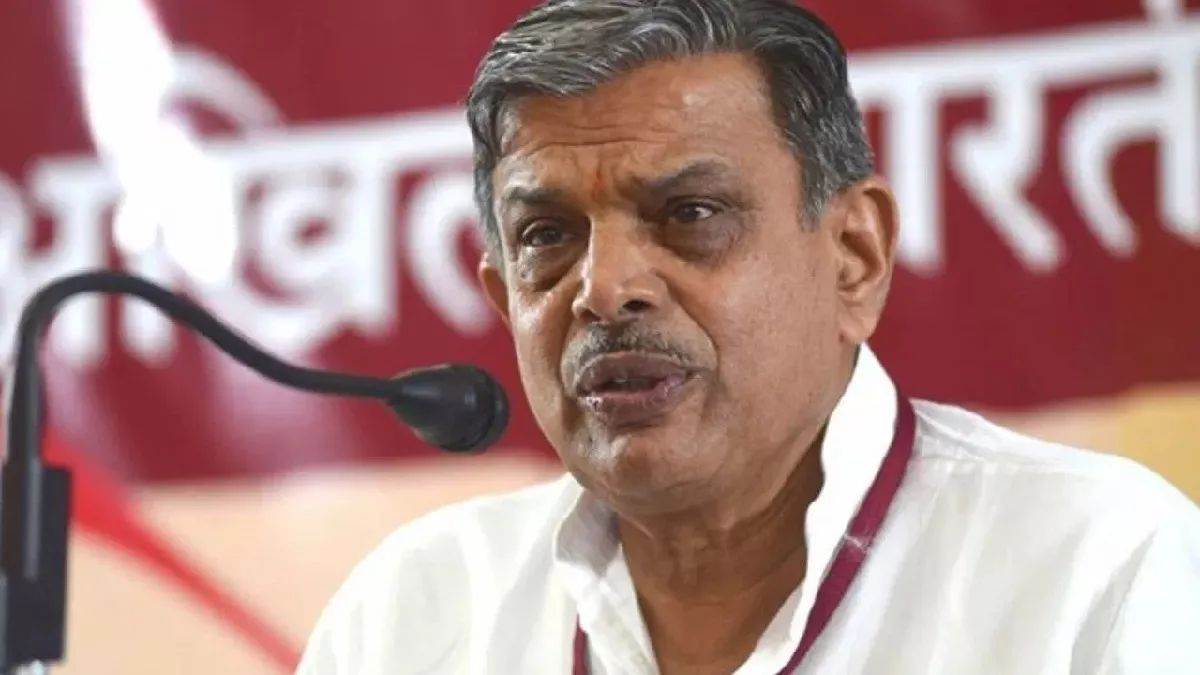 dattatreya hosabale calls for national dedication on rss foundation day