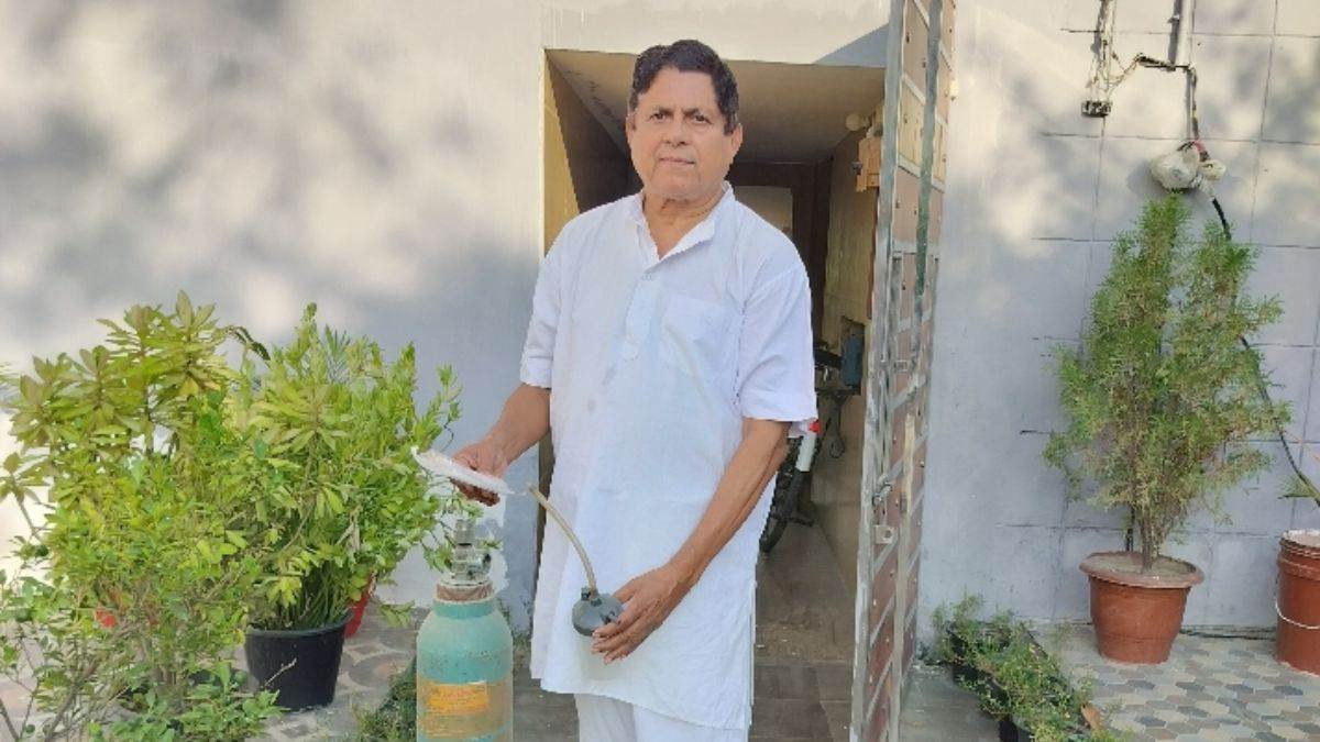 free oxygen cylinders 11 years of service to the needy