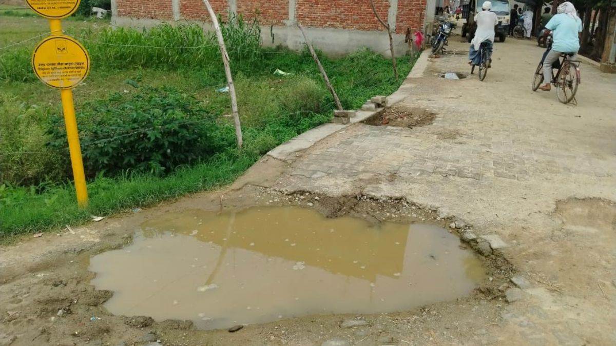 shahjahanpur water wastage leaks cause loss of thousands of liters daily