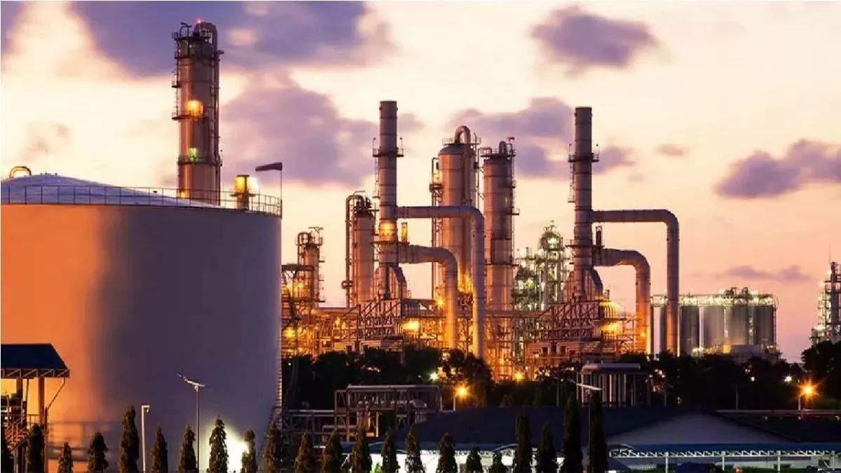 moradabad city news residents protest illegal factories in residential area