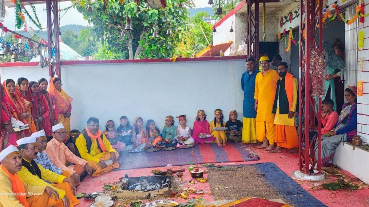 chamoli news navratri celebrations conclude with kanya pujan in tharali