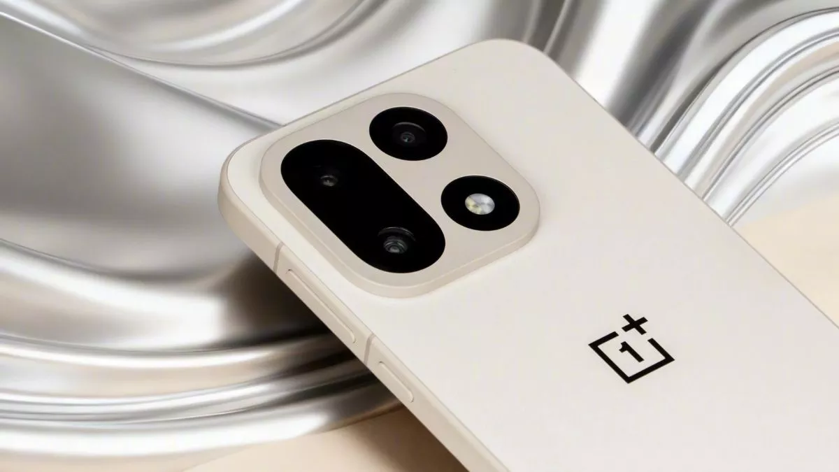 OnePlus 15 की लॉन्चिंग से पहले फीचर्स का चल गया पता, लुक के साथ परफॉर्मेंस में भी होगा दमदार