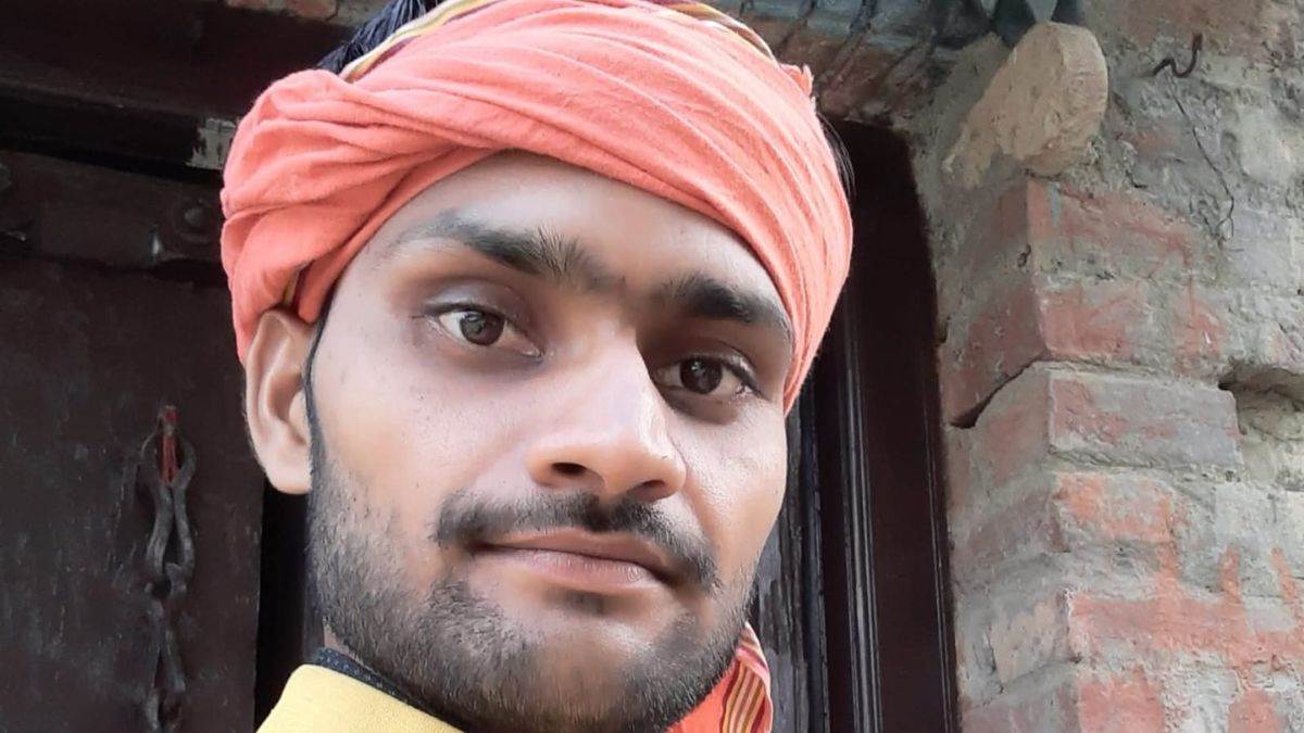 rss worker dies during procession in sitapur