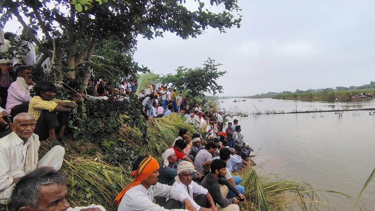 families mourn drowned youth army dreams shattered