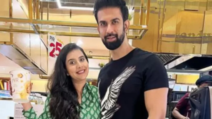 Photo Credit : Charu Asopa Instagram Photos Screenshot