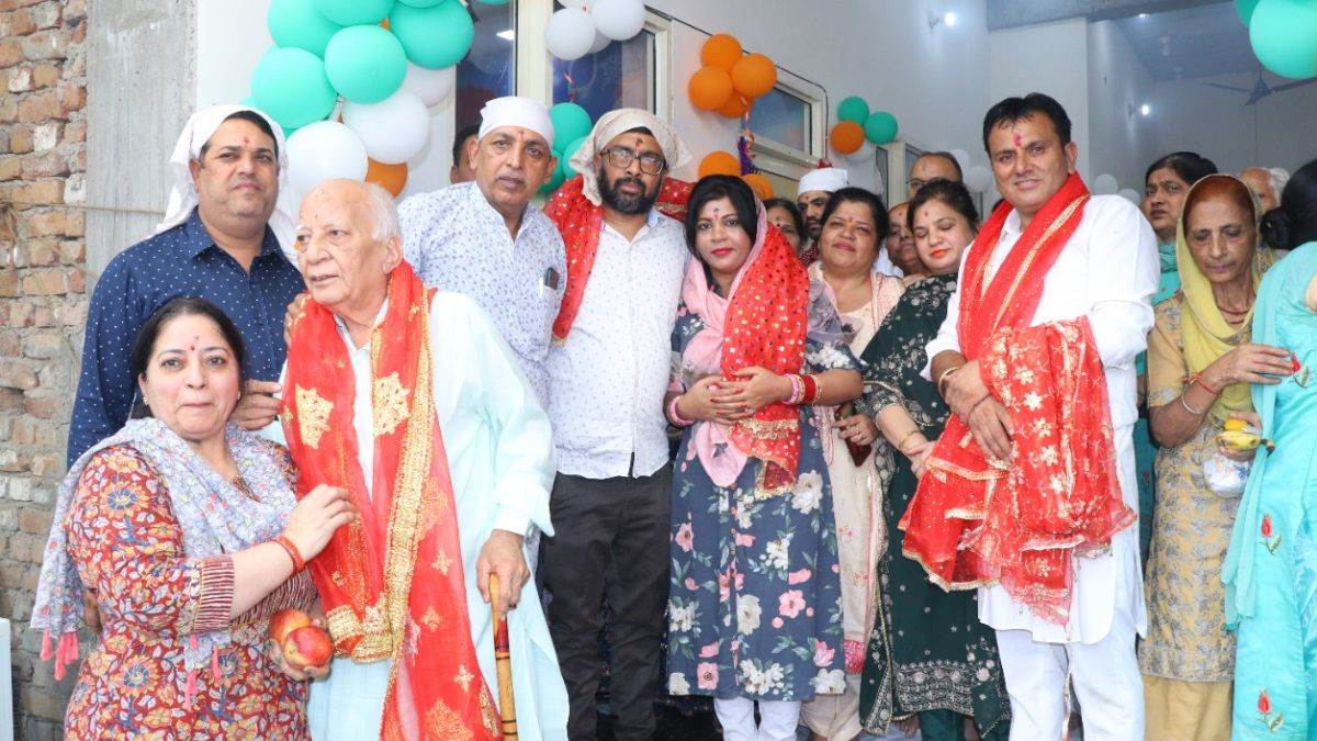 https://www.jagranimages.com/images/newimg/03112022/03_11_2022-jalandhar_religious_23179742.jpg