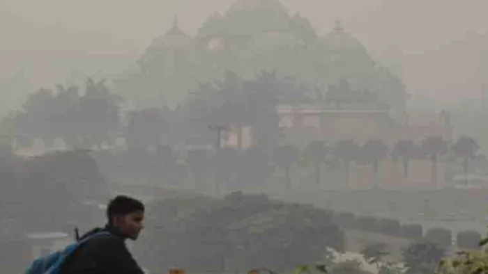 गोपाल राय ने बढ़ते प्रदूषण को लेकर प्रेस कॉन्फ्रेंस कर दी सरकार के कामों की जानकारी।