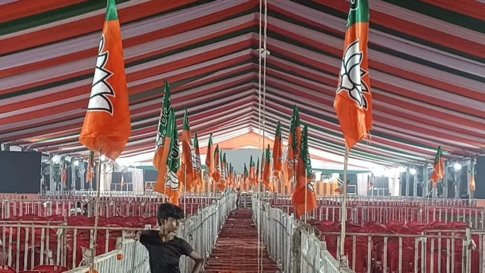 चंपा देवी पार्क में अनुसूचित जाति महासम्मेलन के लिए तैयार हुआ पंडाल। -जागरण