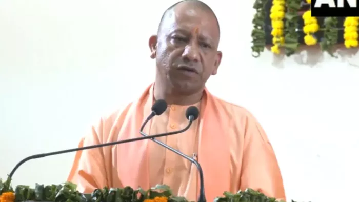 गोरखपुर में मुख्यमंत्री योगी आदित्यनाथ। सौ. एएनआई