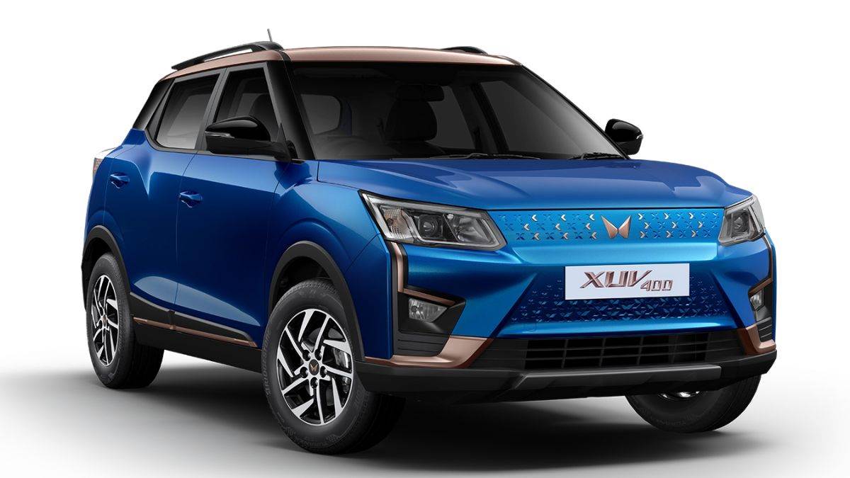 https://www.jagranimages.com/images/newimg/03112023/03_11_2023-mahindra_xuv_400_ev_23572282.jpg
