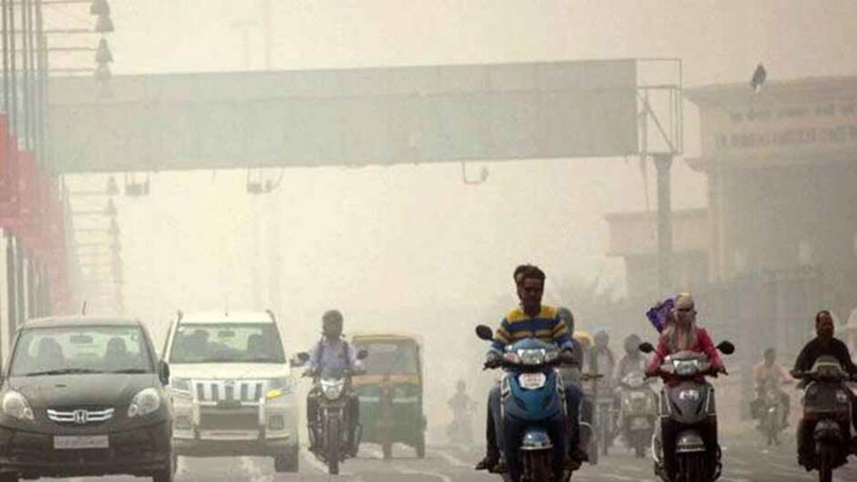 https://www.jagranimages.com/images/newimg/03112023/03_11_2023-smog_23571833.jpg