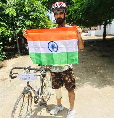 https://www.jagranimages.com/images/newimg/03122020/03_12_2020-cyclist_akshay_kanpur_21128777.jpg