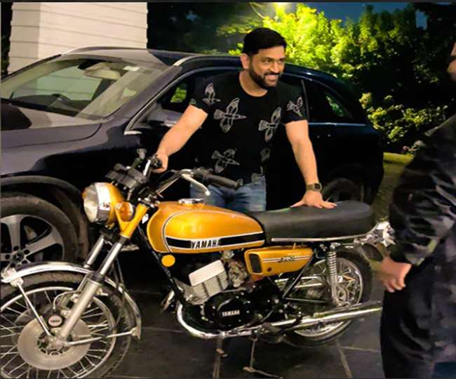 former indian captain m s dhoni brings home a custom built yamaha rd