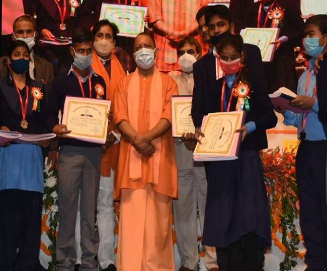 अंतरराष्ट्रीय दिव्यांग दिवस पर मुख्यमंत्री योगी आदित्यनाथ