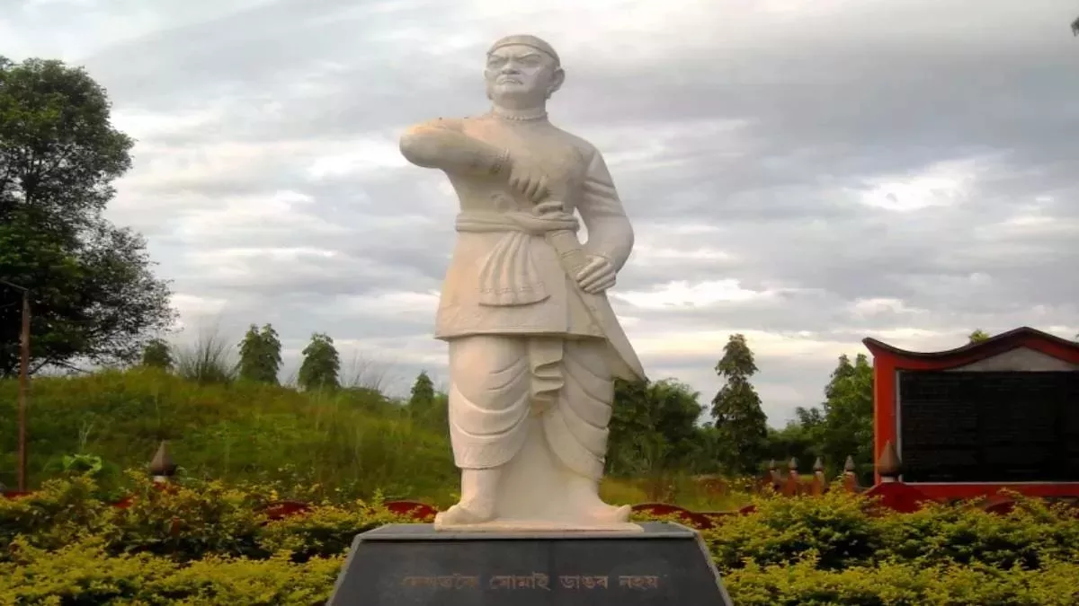 पाठ्यक्रम का हिस्सा बनें गुमनाम नायक, षड्यंत्र से नेपथ्य में धकेल दिए गए ऐसे नायकों को यथोचित सम्मान मिले