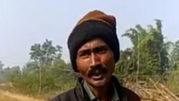 रांची के गोपाल लोहरा घर वापसी कर चुके हैं। ईसाई मिशनरियों के प्रलोभन में आकर चर्च जाने लगे थे।