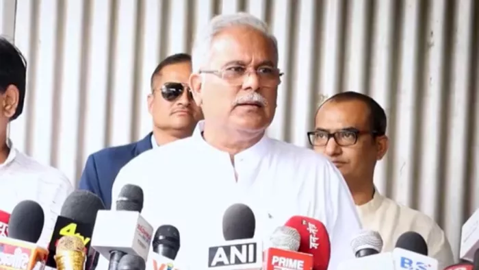 खोखला था भूपेश का भरोसा, नहीं समझ सके हालात (फोटो, एक्स)