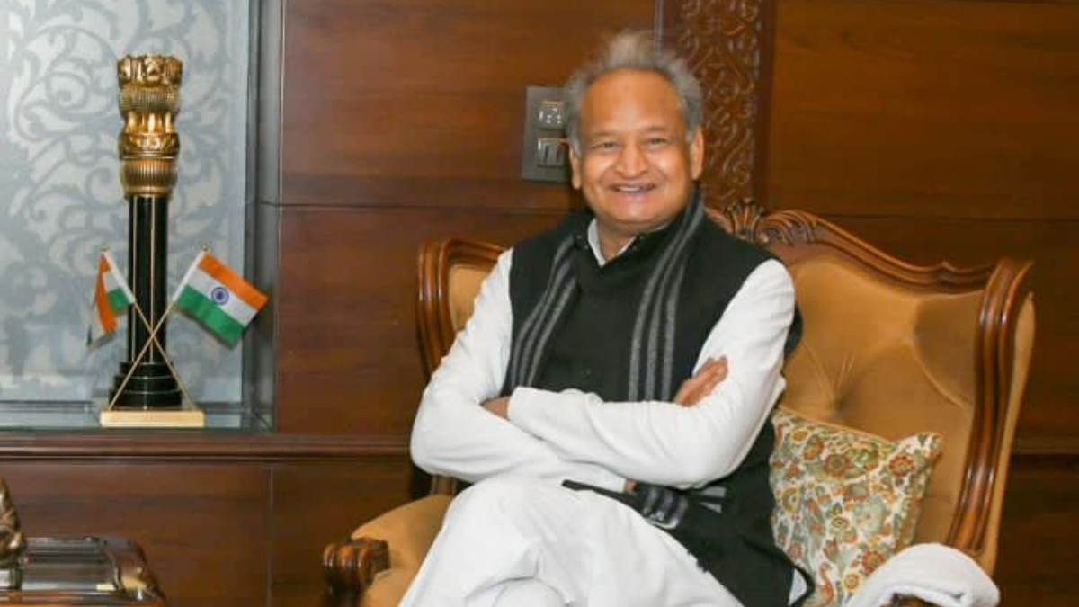 https://www.jagranimages.com/images/newimg/03122023/03_12_2023-cm_ashok_gehlot_1_23595886.jpg